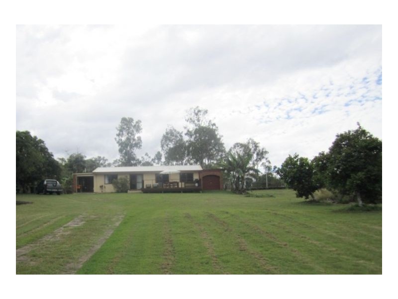 401 Midge Point Rd, Bloomsbury QLD 4799