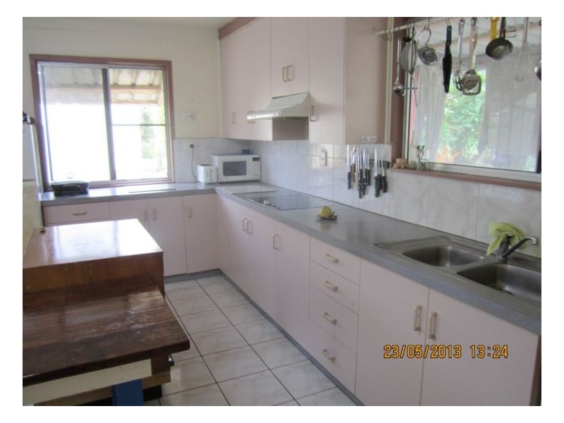 345 Midge Point Rd, Bloomsbury QLD 4799