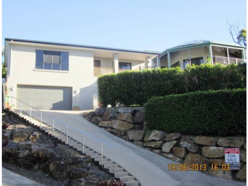 18 Woodwark Crescent, Cannonvale QLD 4802