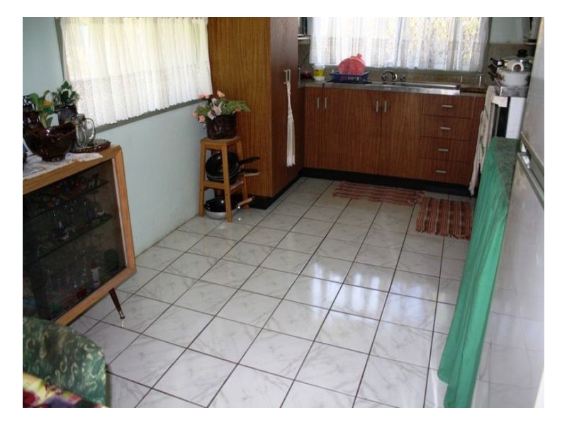 41 Peters Ave, Midge Point QLD 4799