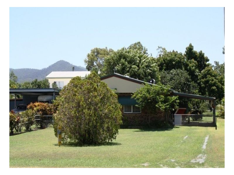 41 Peters Ave, Midge Point QLD 4799