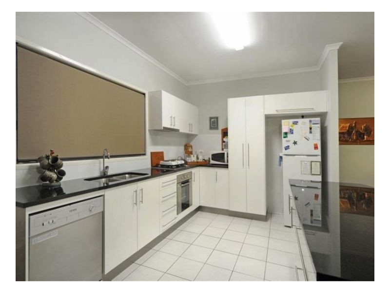 34 Grace Avenue, Cannonvale QLD 4802