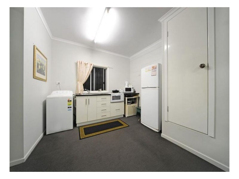 34 Grace Avenue, Cannonvale QLD 4802