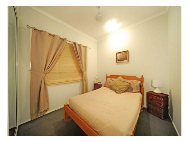 34 Grace Avenue, Cannonvale QLD 4802