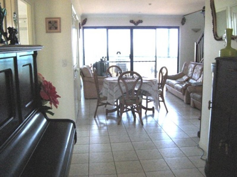 Grasstree Beach QLD 4740