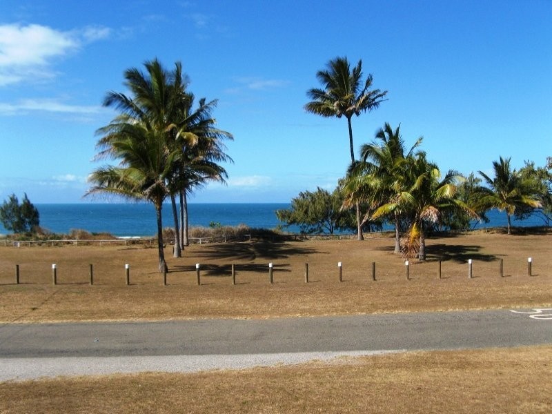 Grasstree Beach QLD 4740