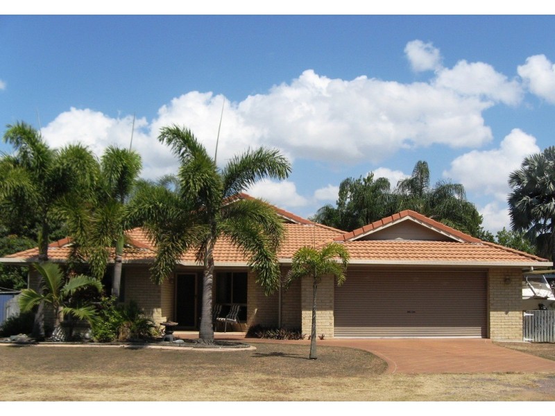 39 Poole Street, Sarina Beach QLD 4737