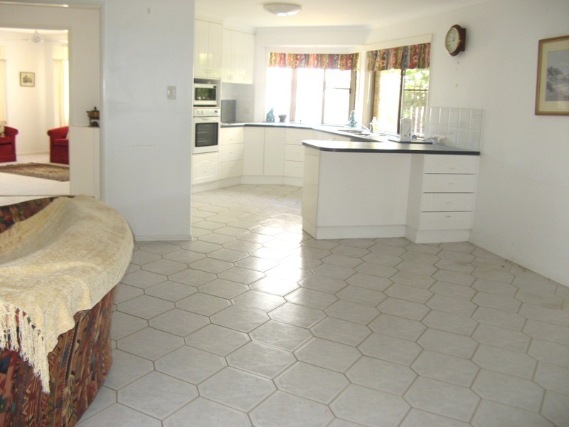 39 Poole Street, Sarina Beach QLD 4737