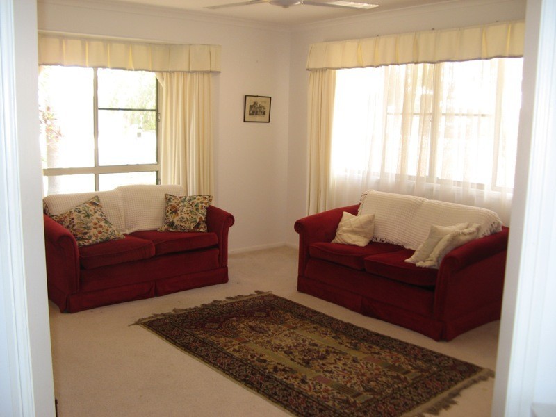39 Poole Street, Sarina Beach QLD 4737