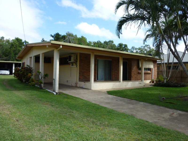 Armstrong Beach QLD 4737