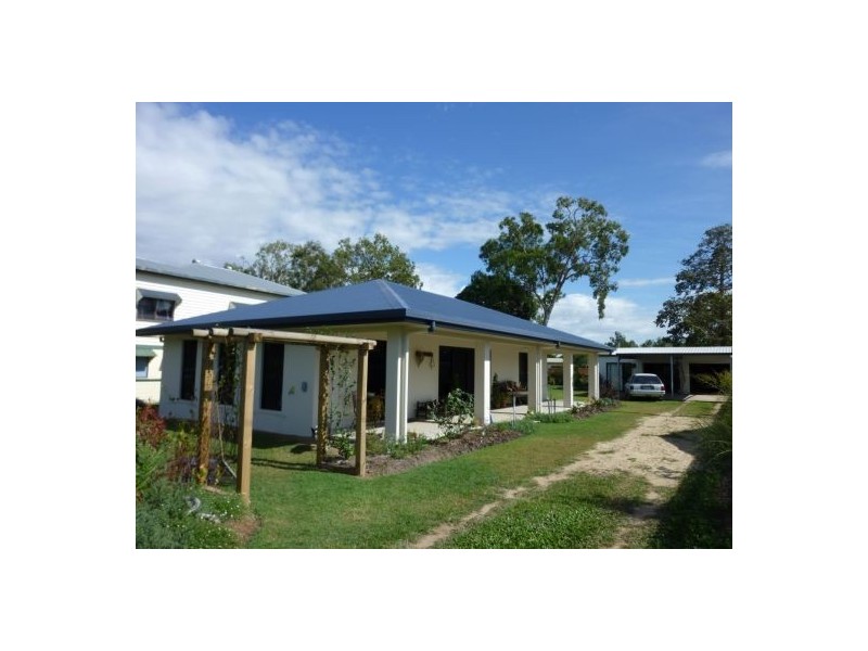 Armstrong Beach QLD 4737
