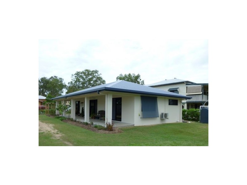 Armstrong Beach QLD 4737