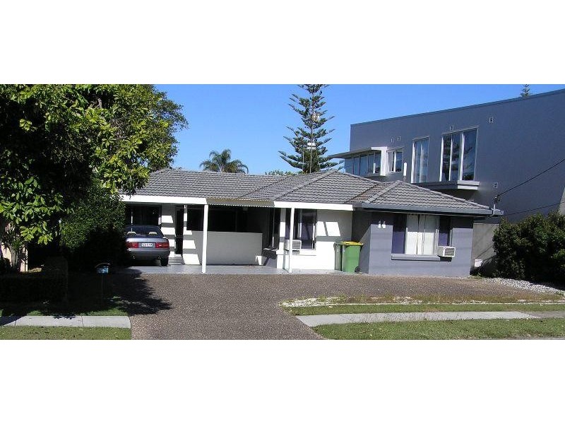 14 Ashmore Road, Bundall QLD 4217