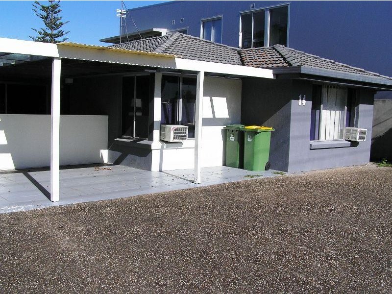 14 Ashmore Road, Bundall QLD 4217