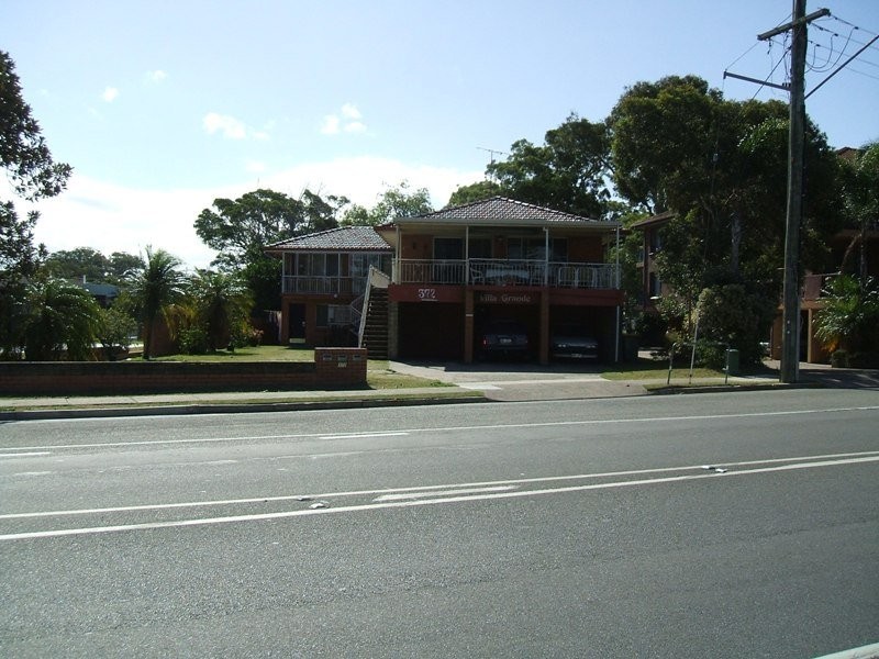 372-374-376 Marine Parade, Labrador QLD 4215