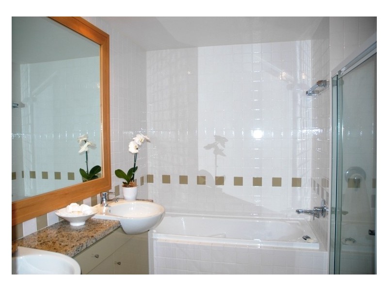 Benowa QLD 4217