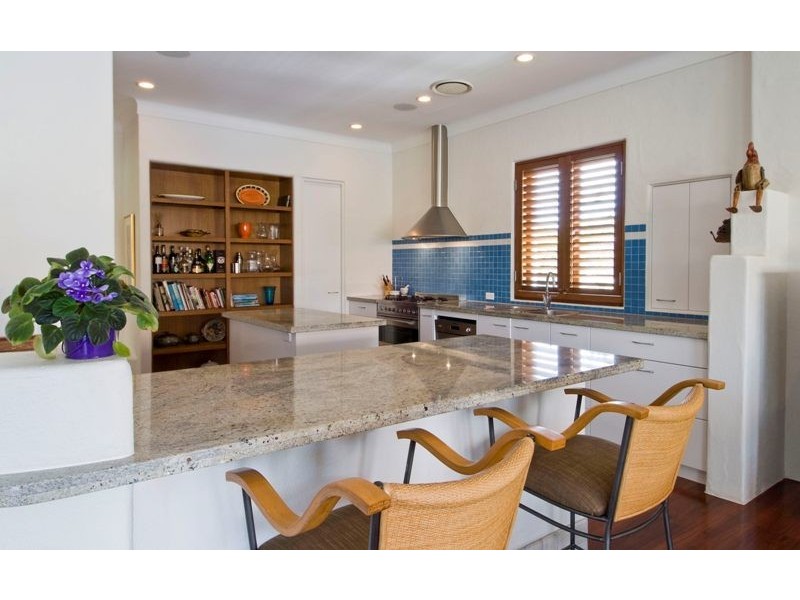 17 The Corso, Surfers Paradise QLD 4217