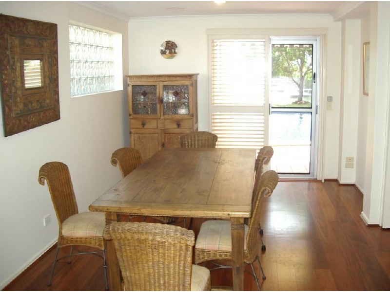 2 The Lido, Surfers Paradise QLD 4217