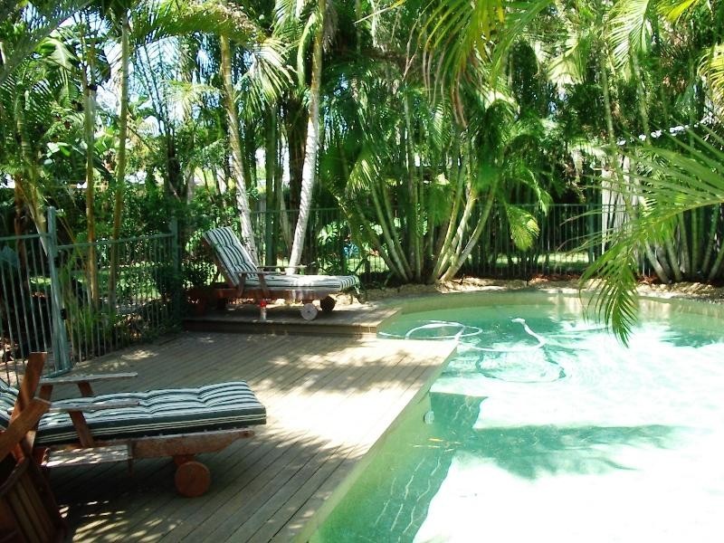 15 Moorilla Place, Broadbeach Waters QLD 4218