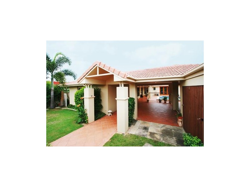 Surfers Paradise QLD 4217