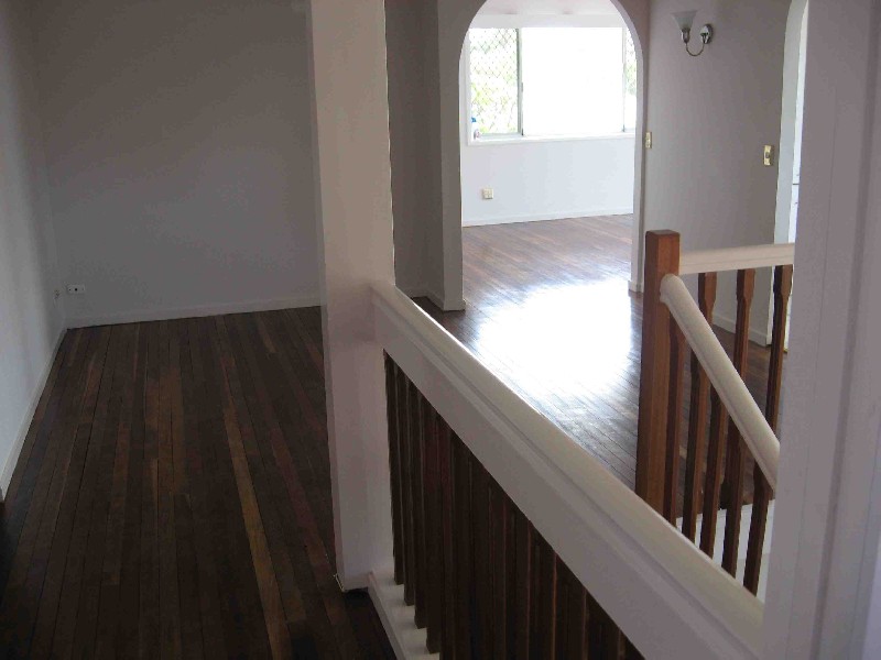 10 Drome Street, Runaway Bay QLD 4216