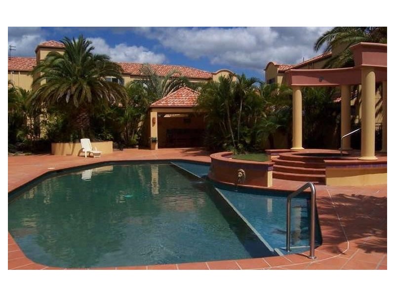 Robina QLD 4226