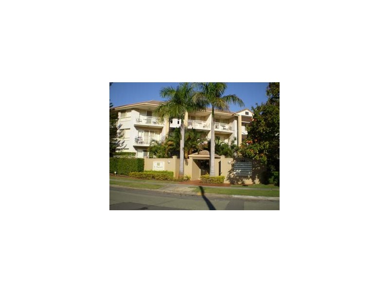 Chevron Island QLD 4217