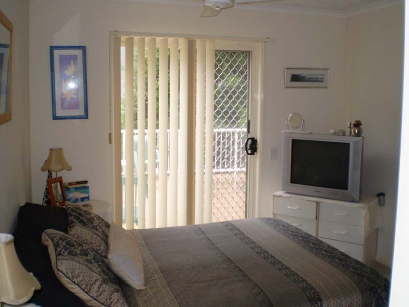 Chevron Island QLD 4217