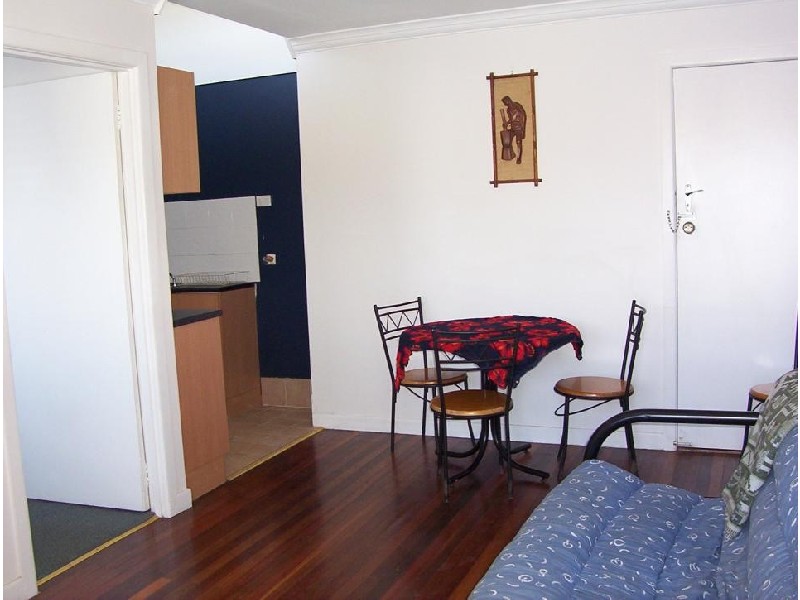 Chevron Island QLD 4217