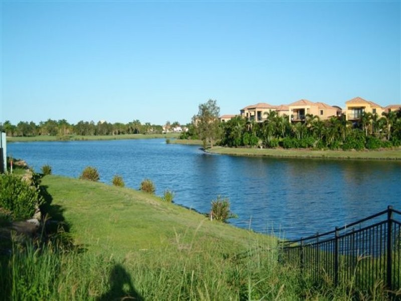 Carrara QLD 4211