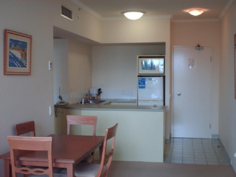 Main Beach QLD 4217