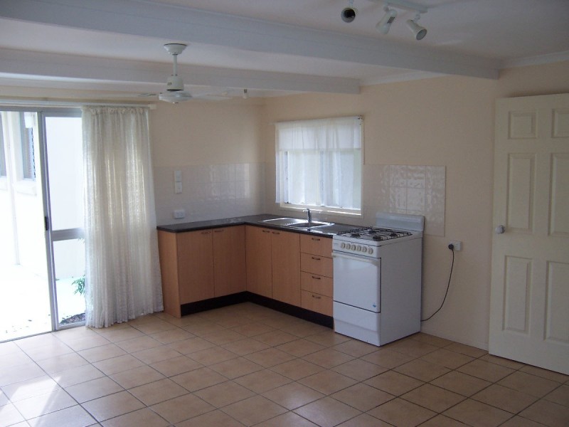 Broadbeach Waters QLD 4218