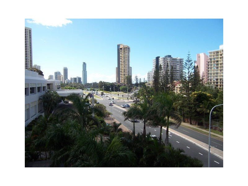 Surfers Paradise QLD 4217