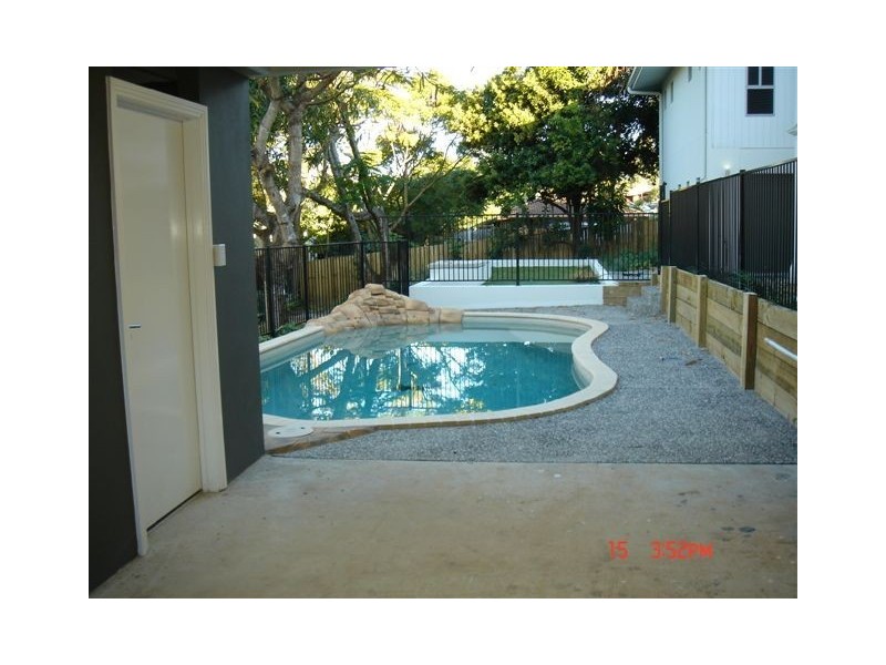 Biggera Waters QLD 4216