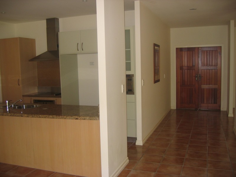 Hope Island QLD 4212