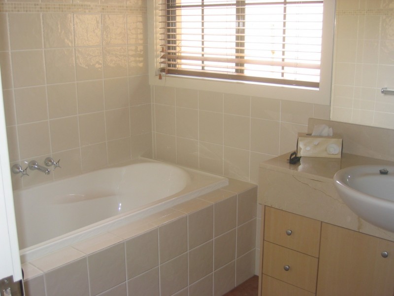 Hope Island QLD 4212