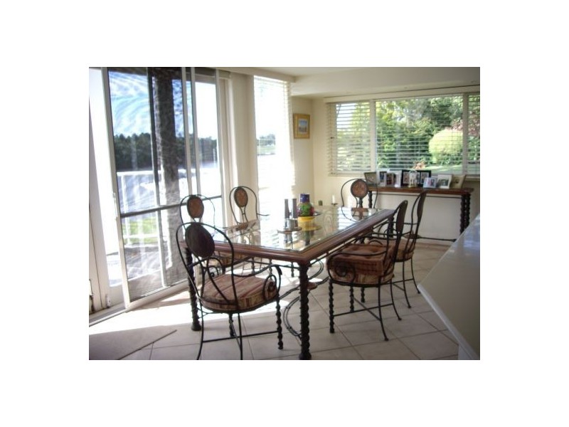 574 Nerang-Broadbeach Rd, Carrara QLD 4211