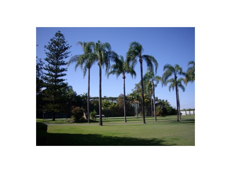 574 Nerang-Broadbeach Rd, Carrara QLD 4211