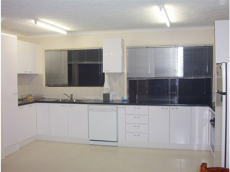 Biggera Waters QLD 4216