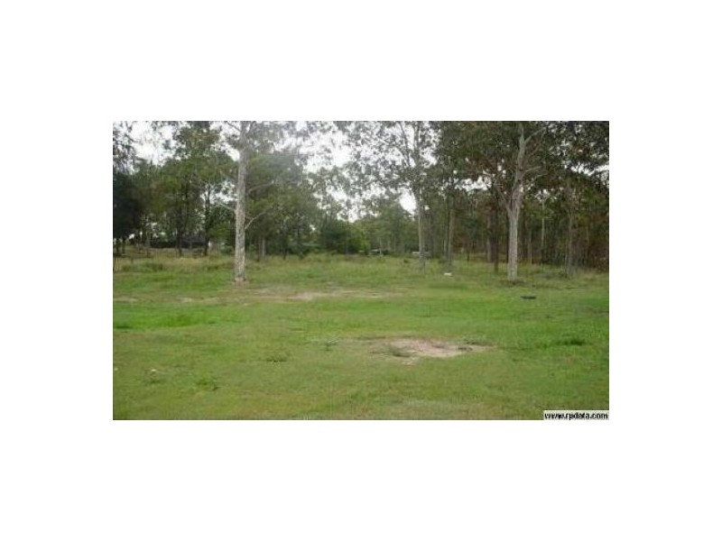 Oxley QLD 4075