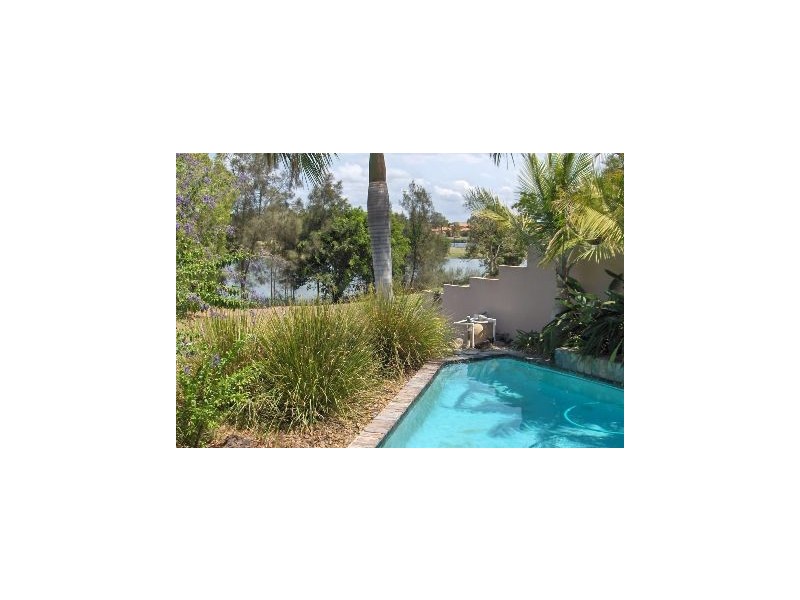 Carrara QLD 4211