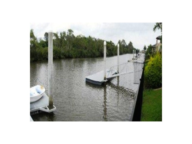 Hope Island QLD 4212