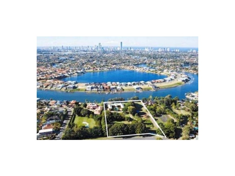 Carrara QLD 4211