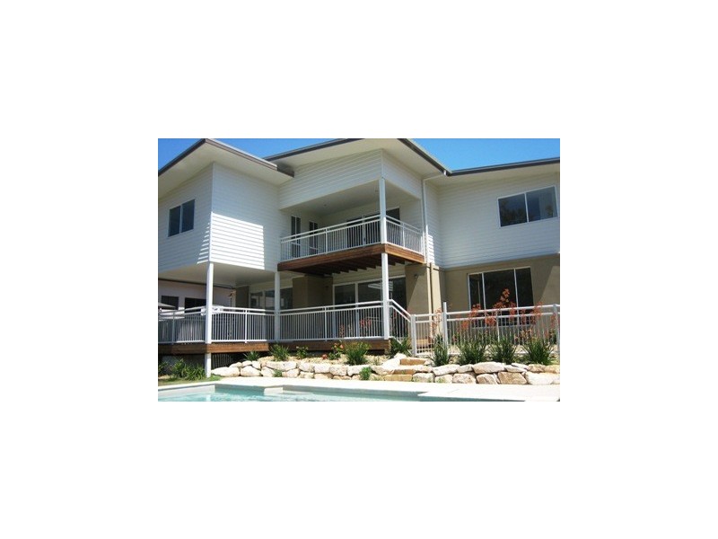 Coomera Waters QLD 4209