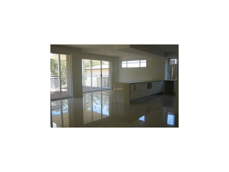 Coomera Waters QLD 4209