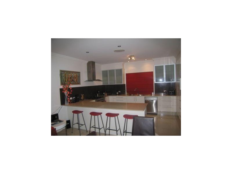 17 Peregrine Cres, Coomera QLD 4209