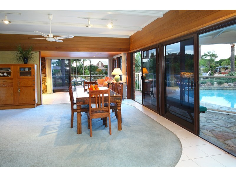 Carrara QLD 4211