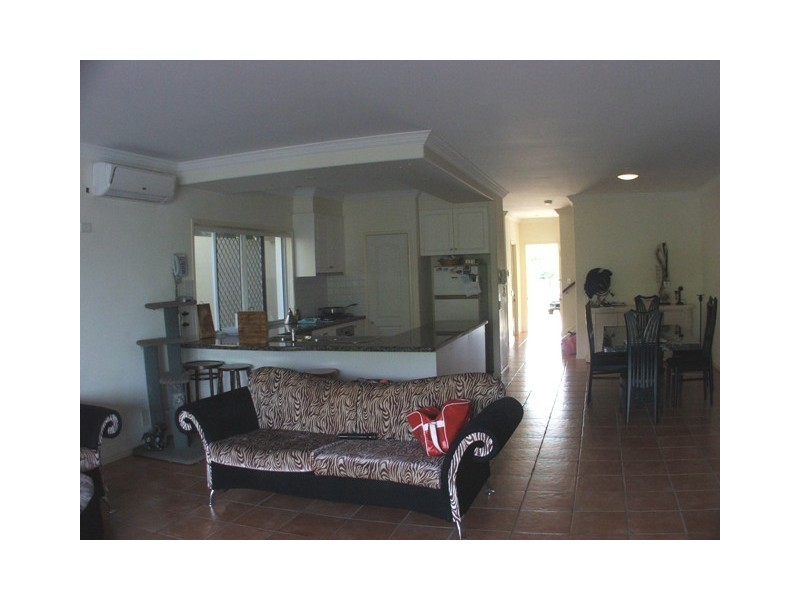 Chevron Island QLD 4217