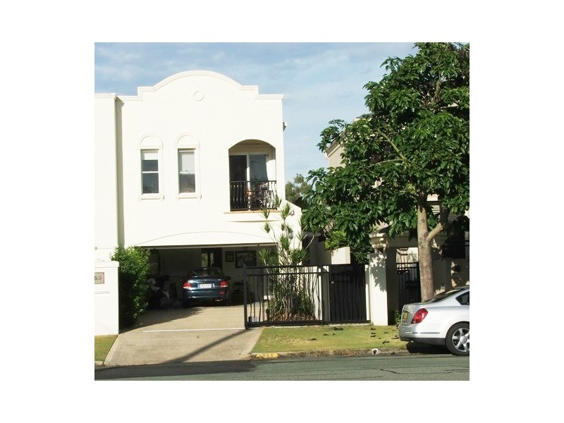 Chevron Island QLD 4217