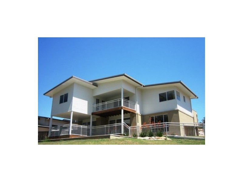Coomera Waters QLD 4209